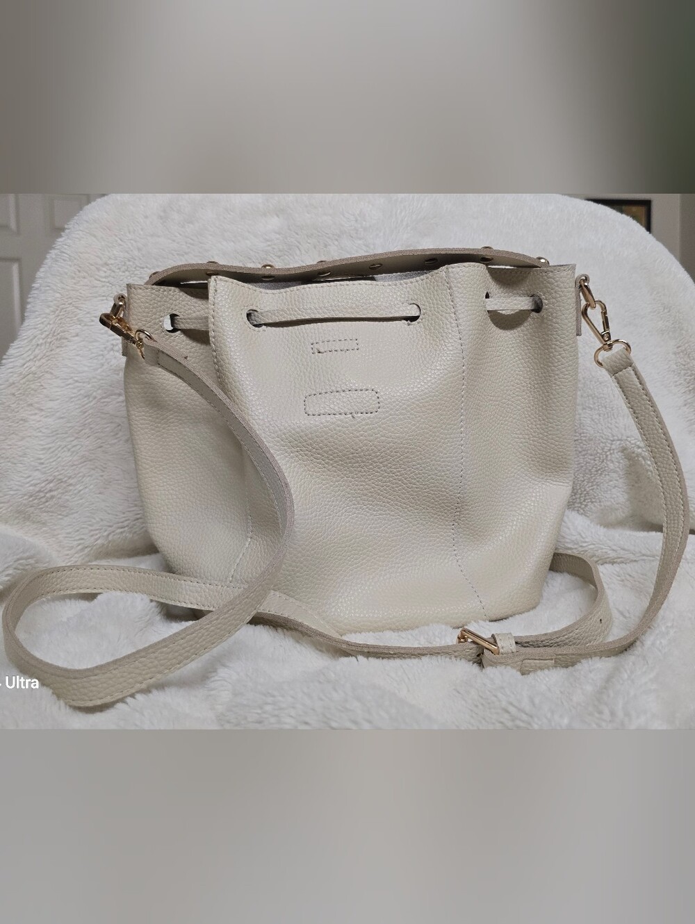 Cream Pebbled Leather Drawstring Shoulder Bucket Bag with Gold Accents - Picture 2 of 5